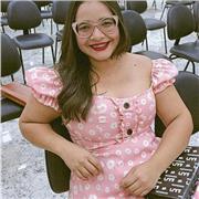 Sou professora particular de Espanhol, aprendi sozinha, morei no Paraguai onde fui praticando o idioma e hoje dou aulas